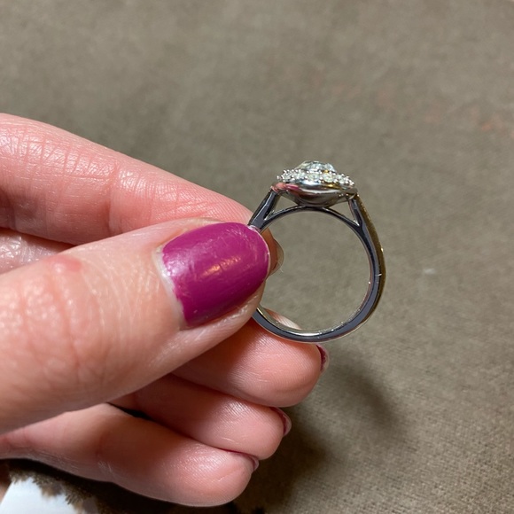 SWAROVSKI WHITE RODIUM PLATED RING - Picture 2 of 3